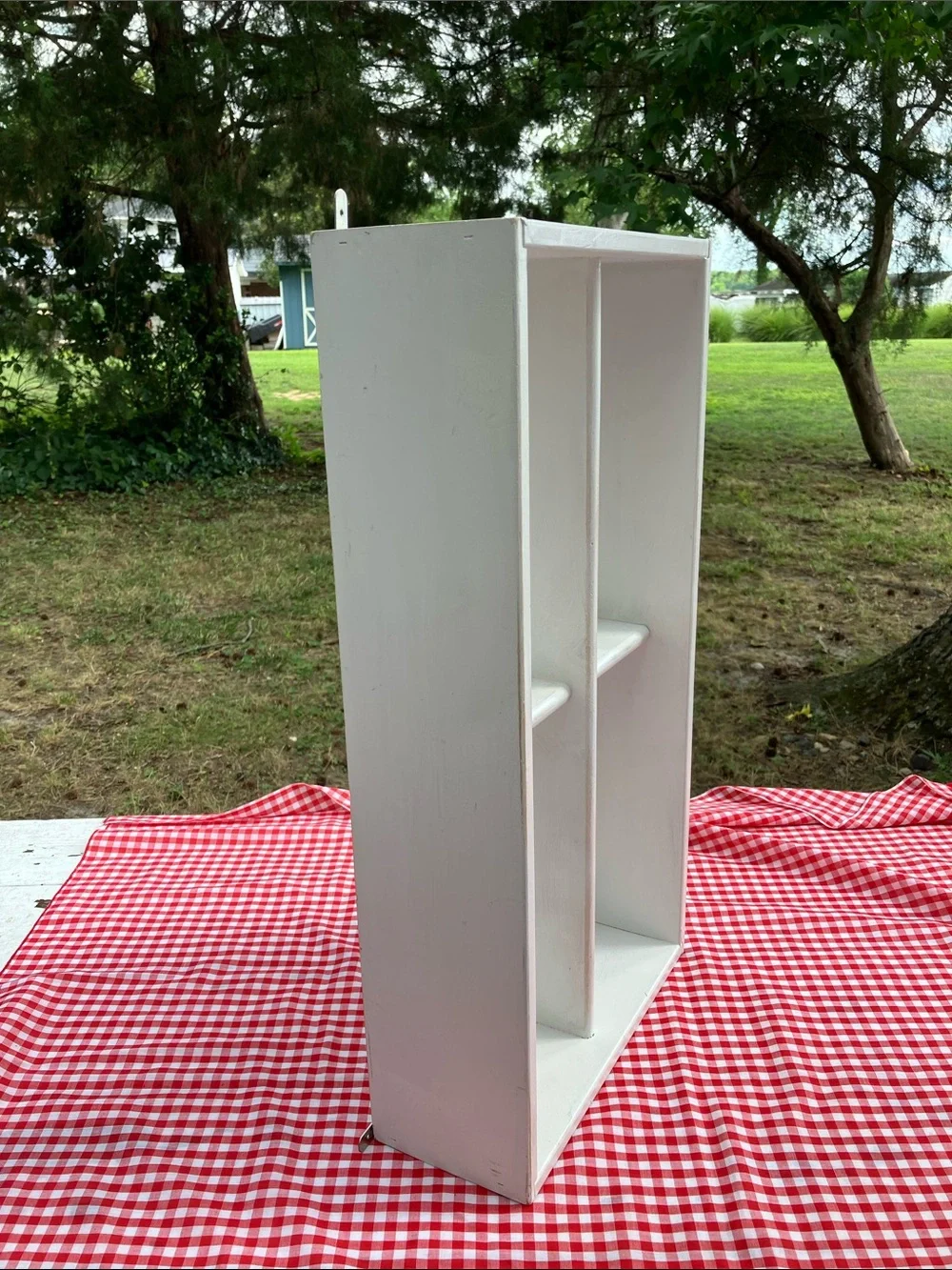 White Wood Wall /Tabletop Display Shelf. Has 4 Compartments